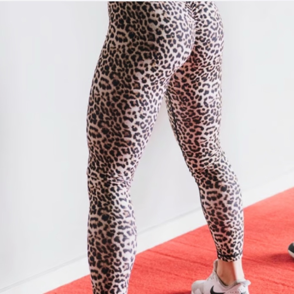ZYIA ACTIVE Scrunchy What Leggings 7/8 length